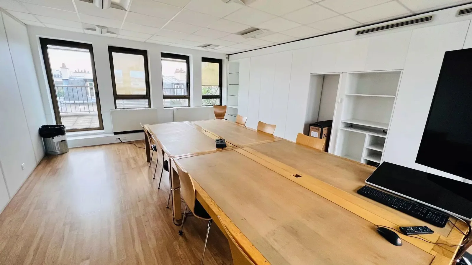 Coworkea Clichy, Besprechungsraum für 10 Personen, Clichy