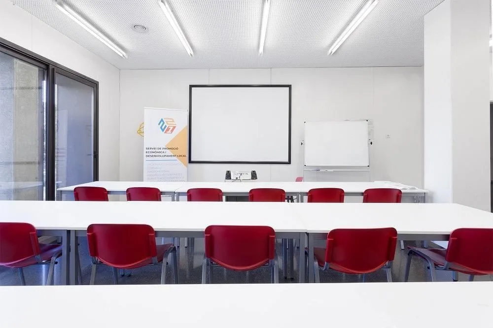 Coworking 221, Sala de formación para 11 personas, Sarriá de Ter