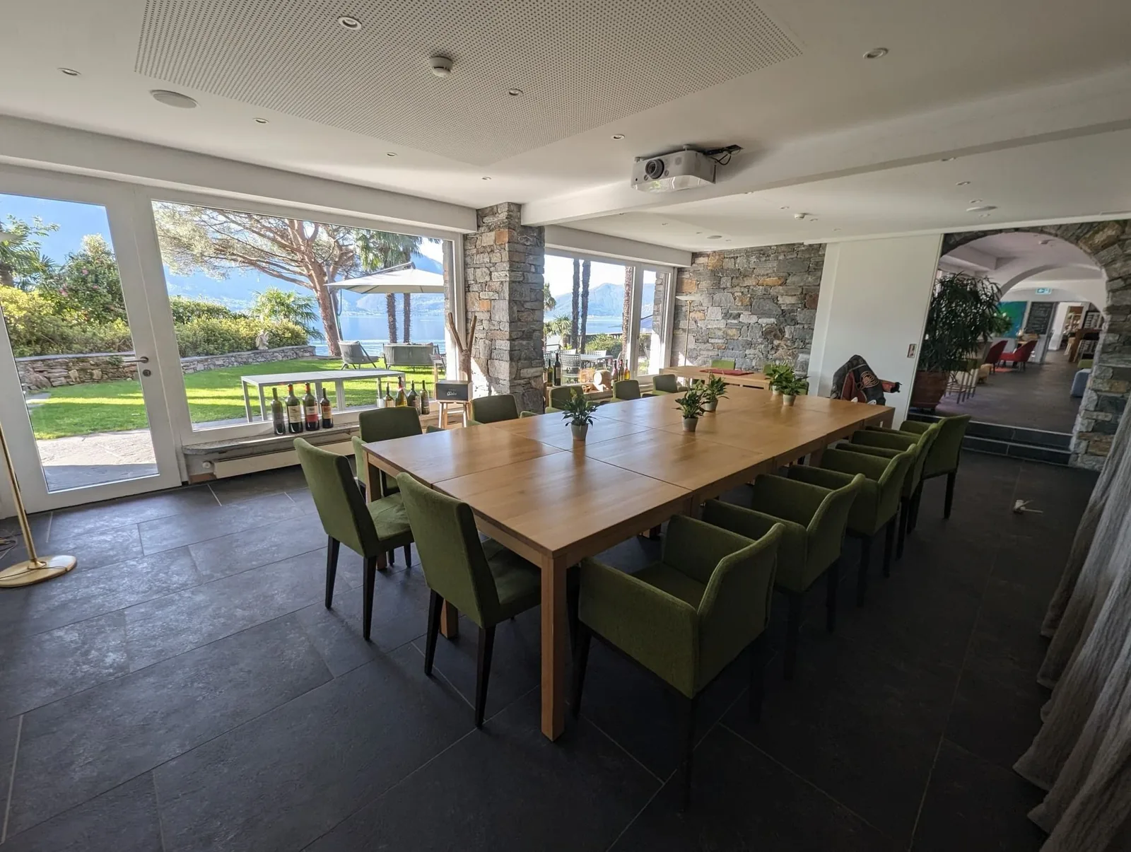 Coworking Bar Locarno, Hotel Collinetta, Meeting room for 14 people, Ascona