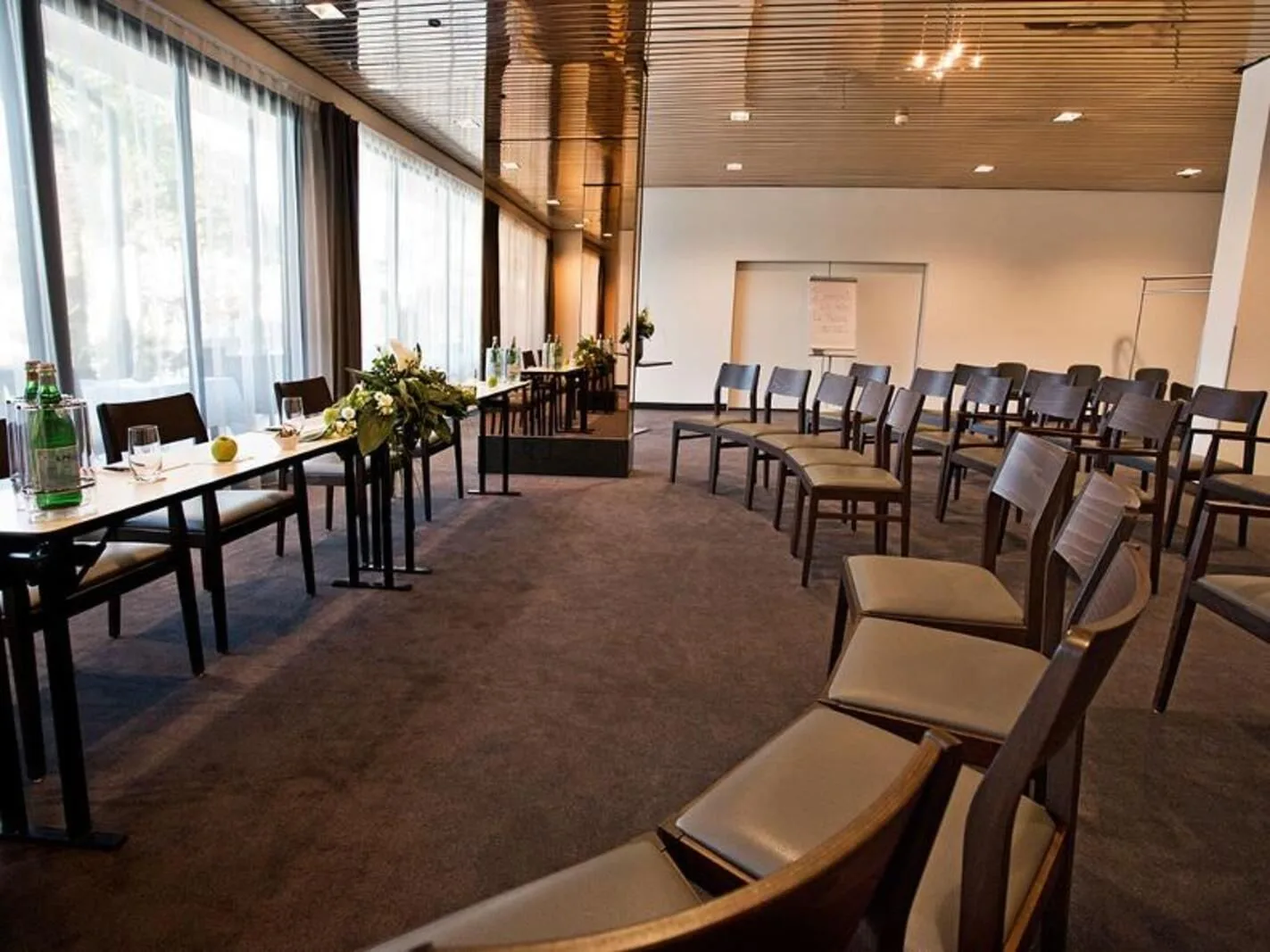 Coworking Bar Locarno, Hotel la Palma au Lac, Salle de formation 22 personnes, Muralto