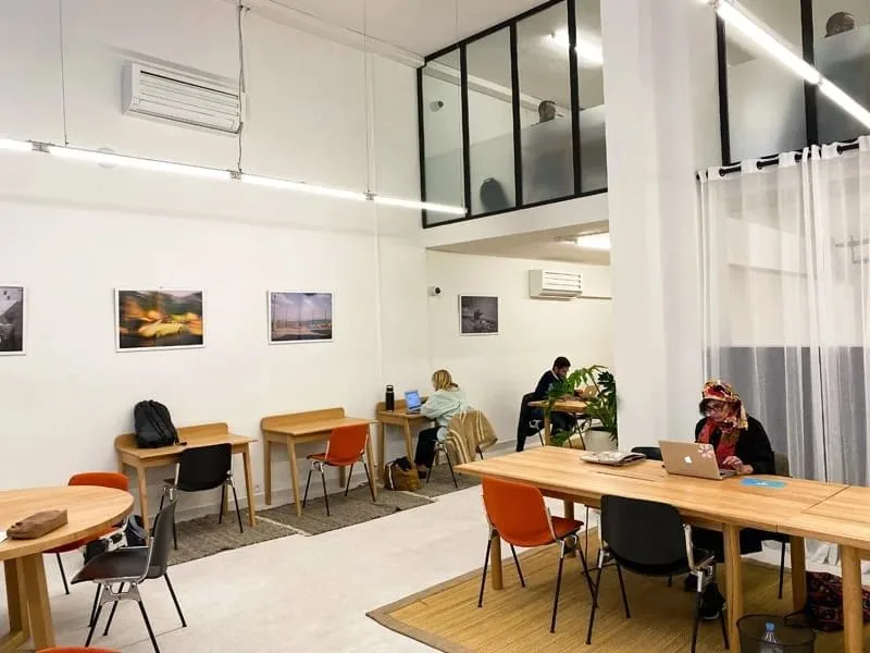 Coworking L'BLASSA، مساحة عمل مشترك، مراكش