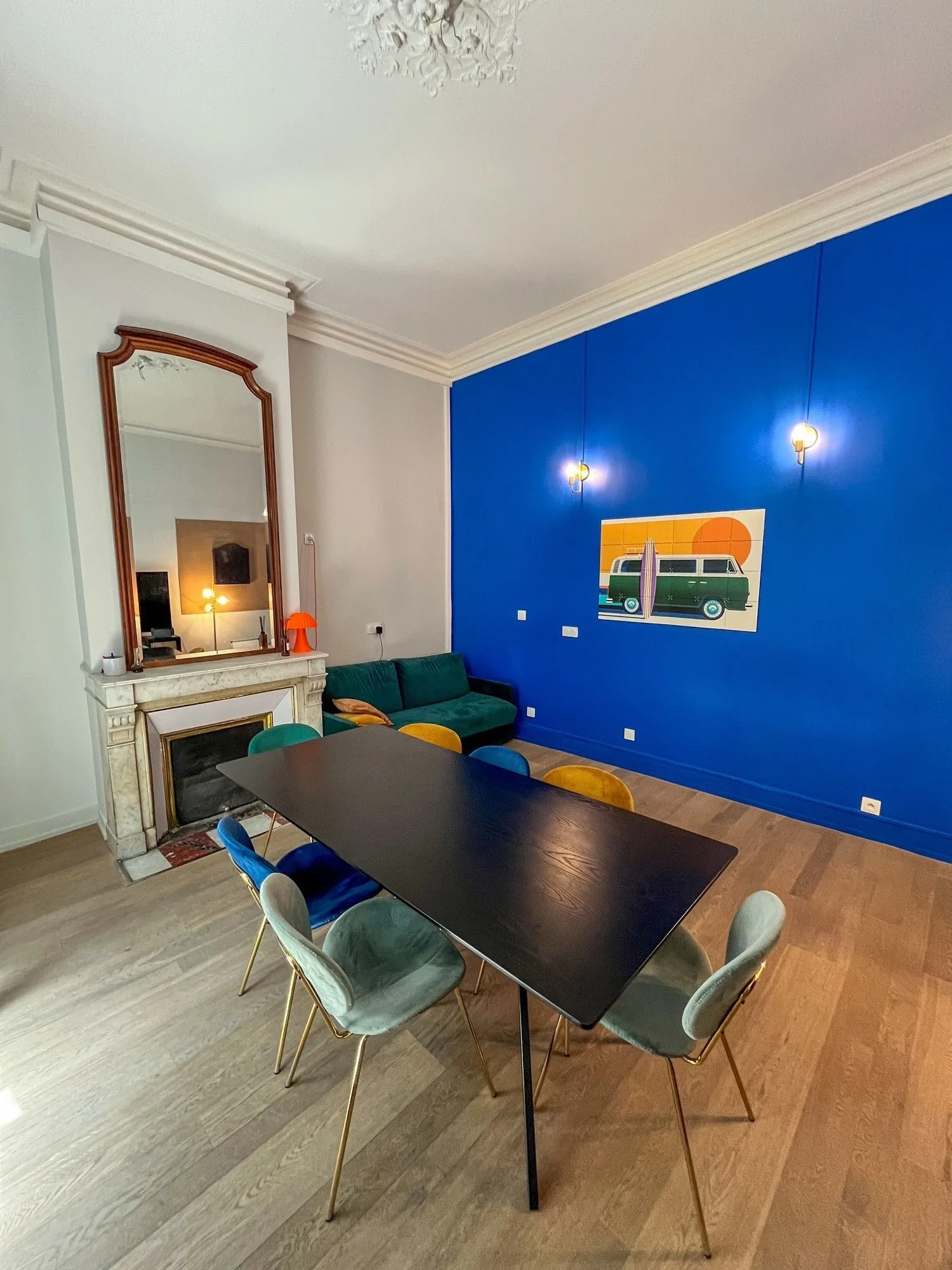 Coworking aux Chartrons, Salle de réunion 7 personnes, Bordeaux