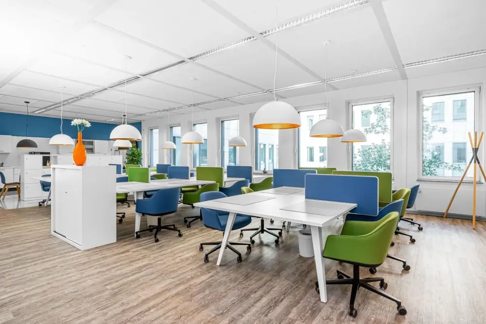 Regus NY, East Rochester - Commercial Street, Coworking desk, East Rochester, NY