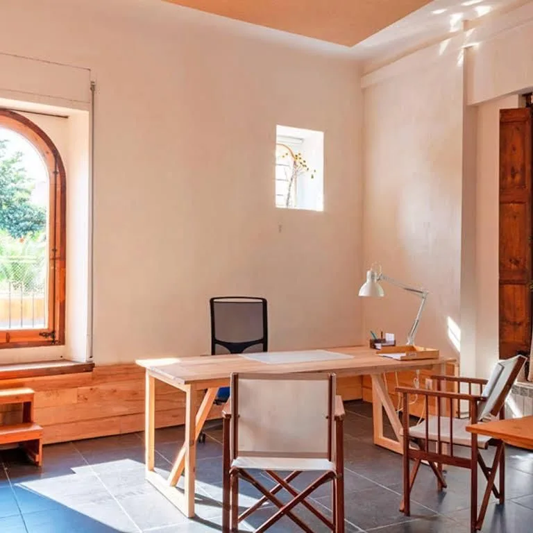 Coworking Estudi 30, Private office, 1 desk, Torroella de Montgrí