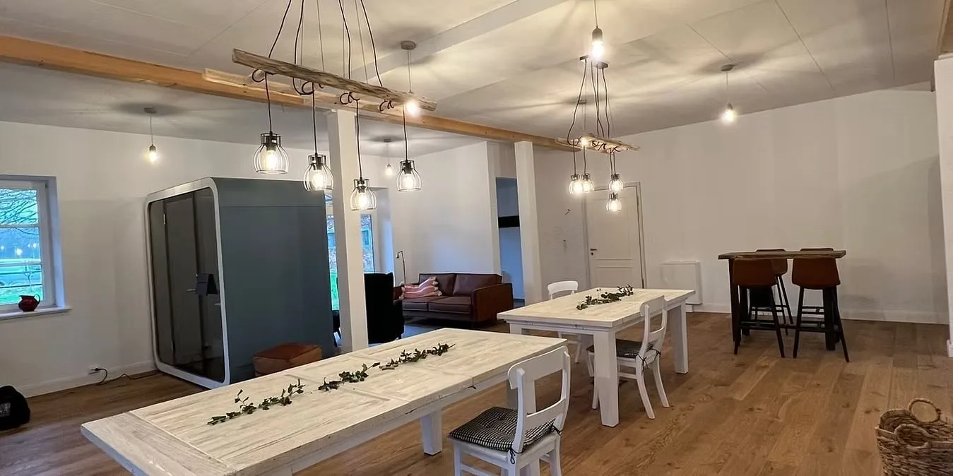 CoWorking Hohes Elbufer, Coworking-Space, Schnakenbek