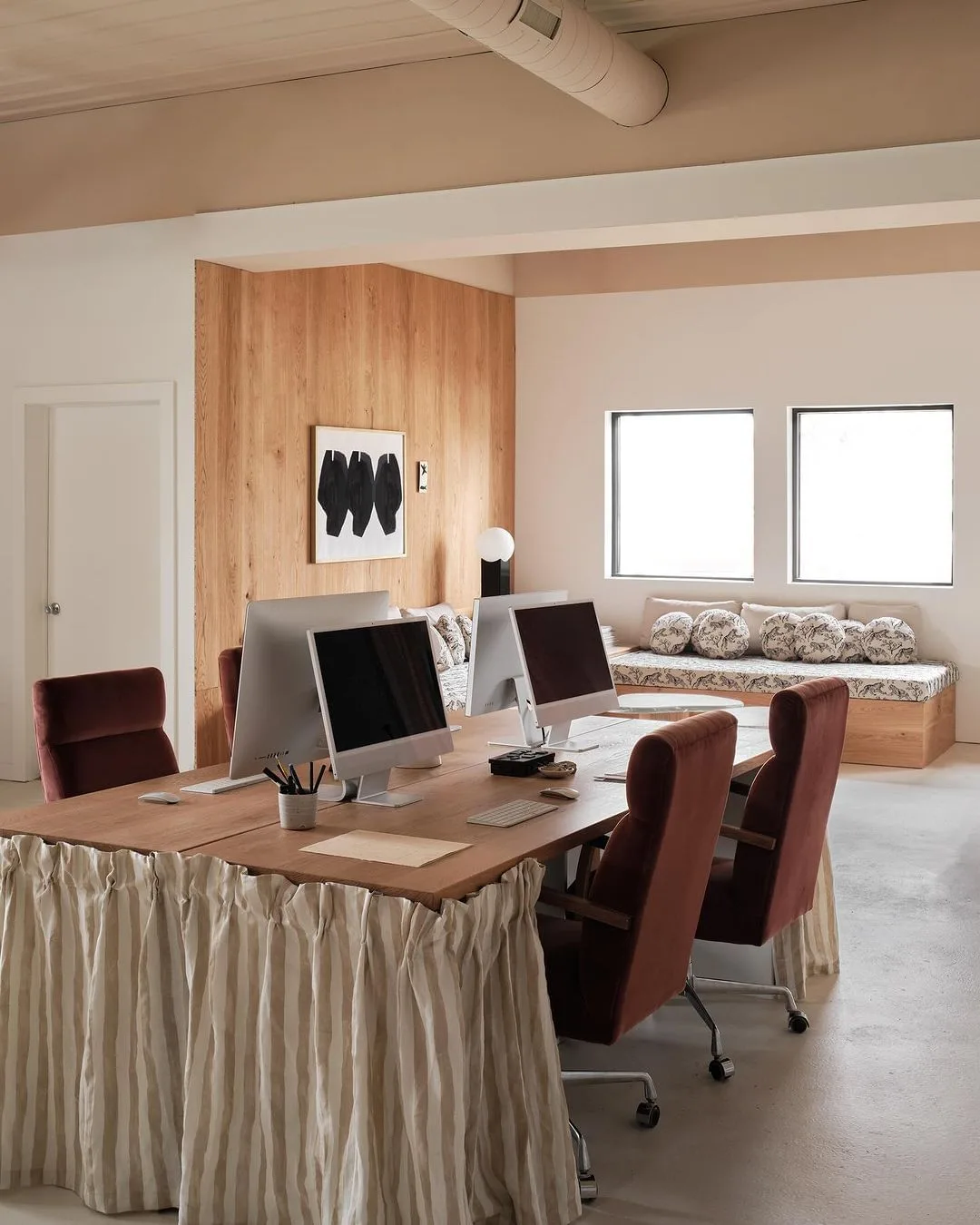 Coworking Insidy, Privatbüro mit 4 Arbeitsplätzen, Paris 18e