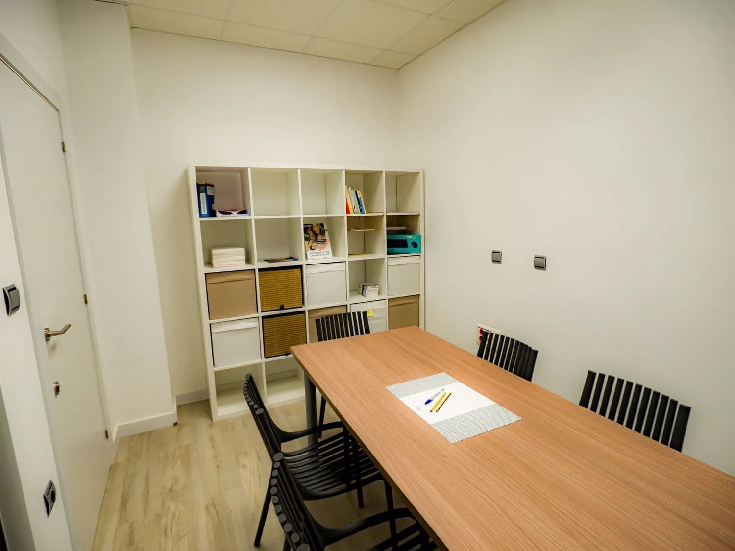 Coworking Leyda, Meeting room for 6 people, Catral