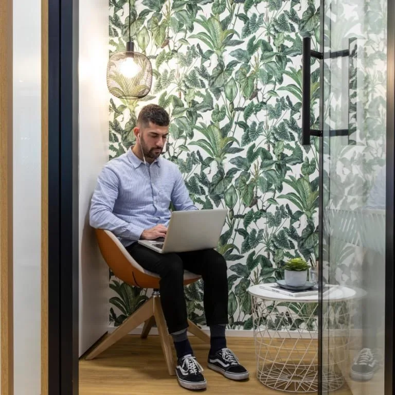 Coworking Loom Eucalipto, Phone booth, Madrid