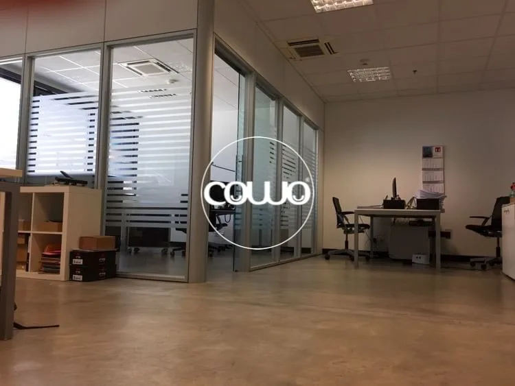 Coworking Mendrisio Stabio, Privatbüro mit 2 Arbeitsplätzen, Stabio