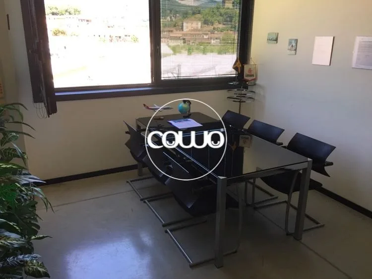 Coworking Mendrisio Stabio, Besprechungsraum für 6 Personen, Stabio