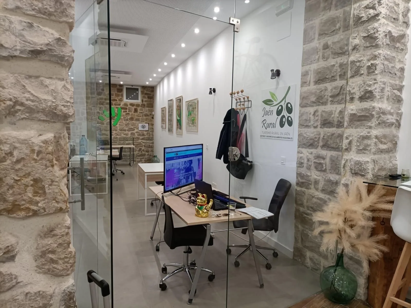 Coworking Real 31, Despacho privado con 3 puestos, Úbeda