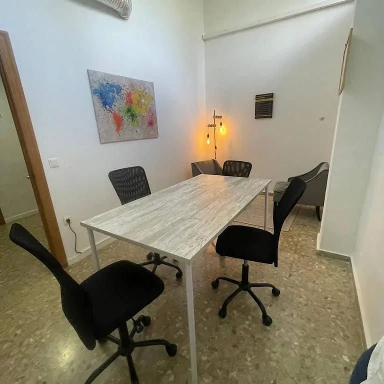 Coworking Río Turia, Meeting room for 4 people, Valencia