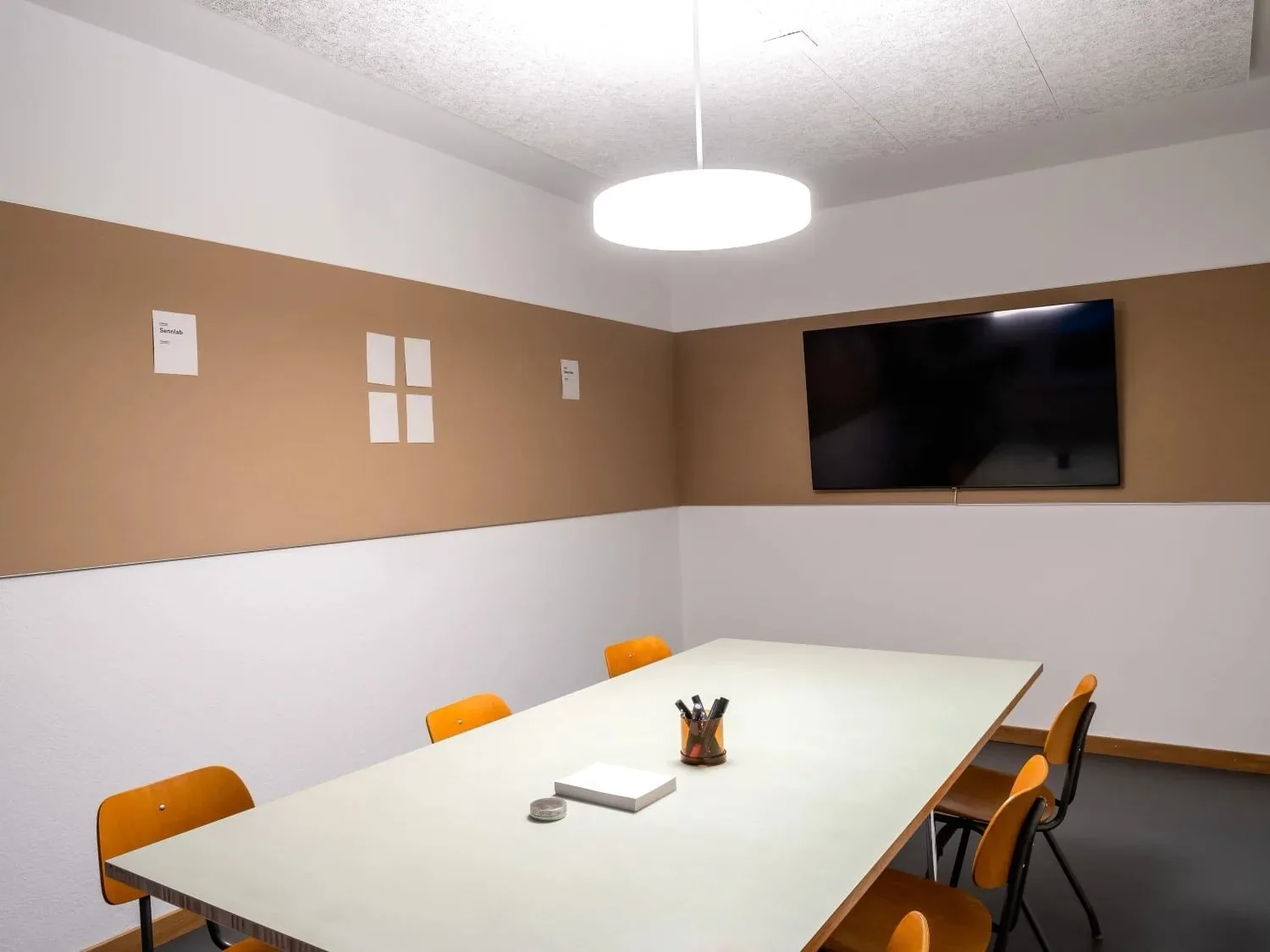 Coworking Sennlab, Besprechungsraum für 6 Personen, Bern