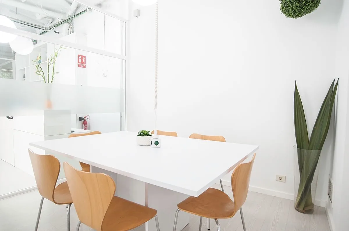 Coworking Sumarte, Meeting room for 6 people, Murcia