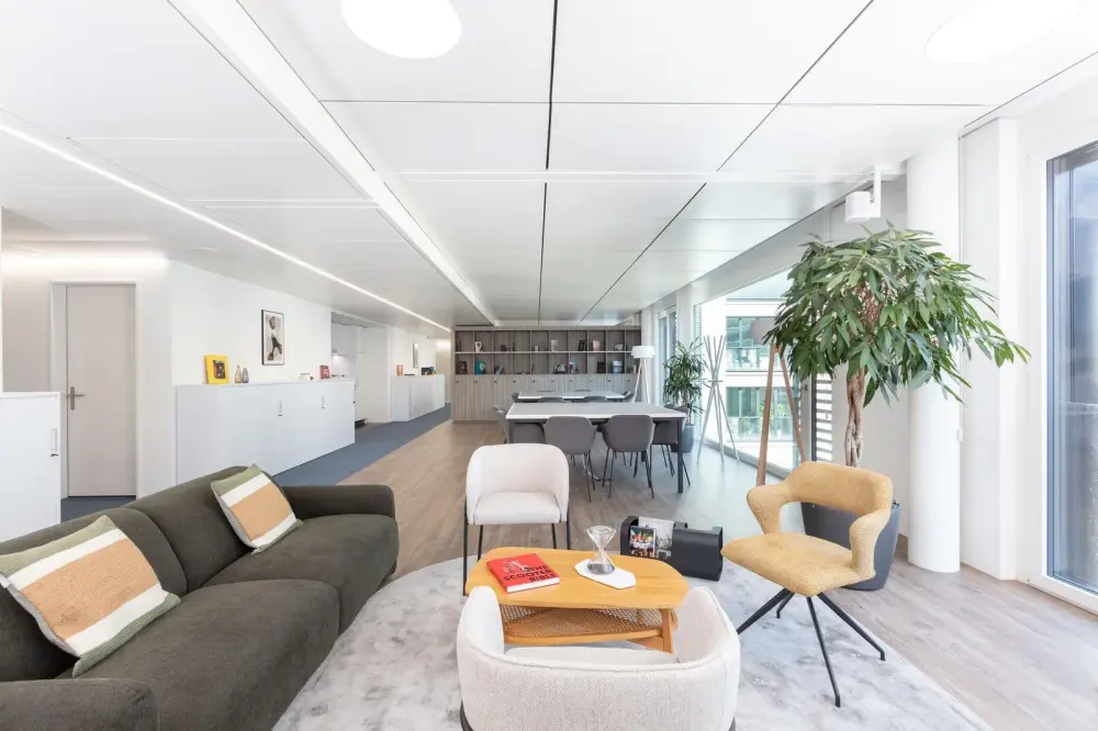 Regus VANTAA, Aviabulevardi, Coworking-työpiste, Vantaa