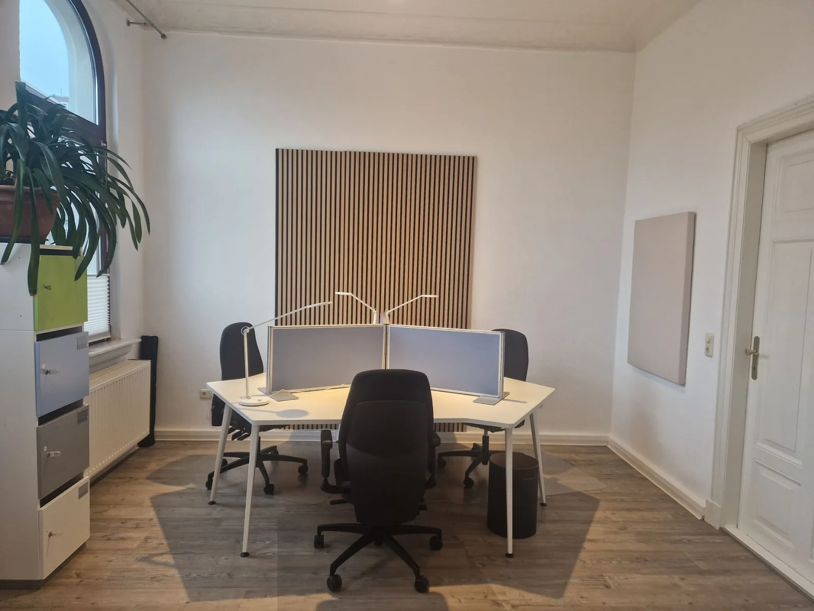 Coworking Varel, Privatbüro mit 4 Arbeitsplätzen, Varel