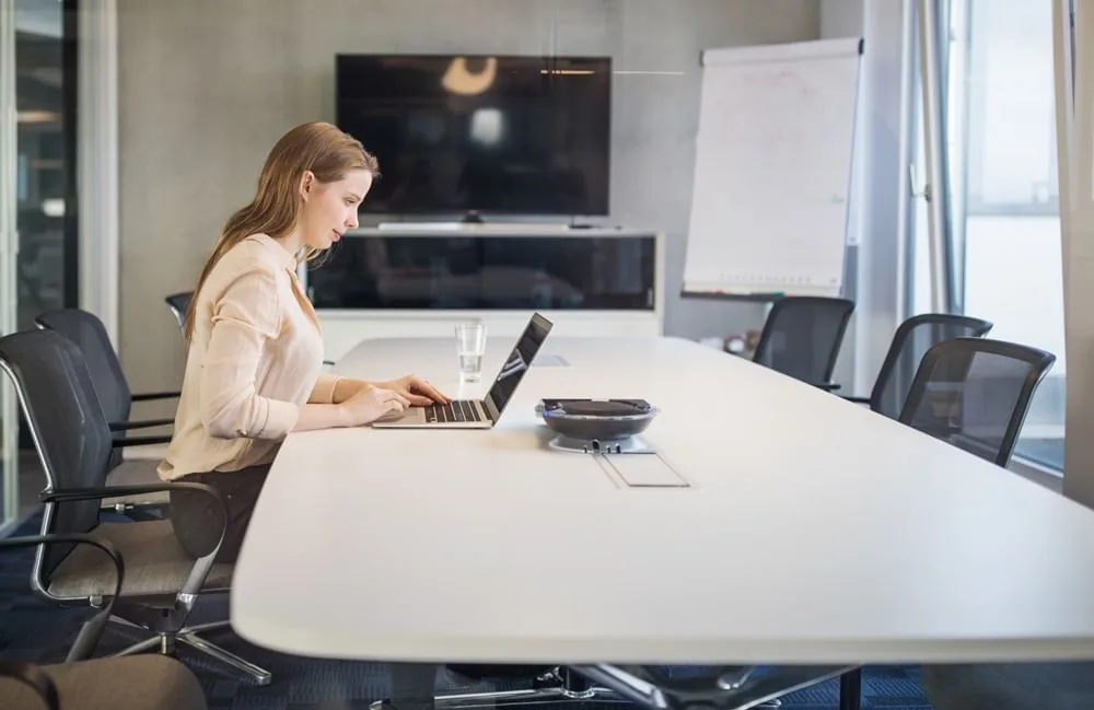 CoworkingSpace Berlin, Besprechungsraum für 6 Personen, Schönefeld
