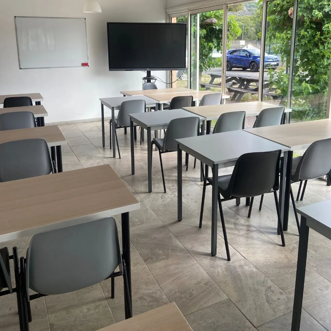 CRÉA'CUBATOR Fréjus, Training room for 16 people, Fréjus