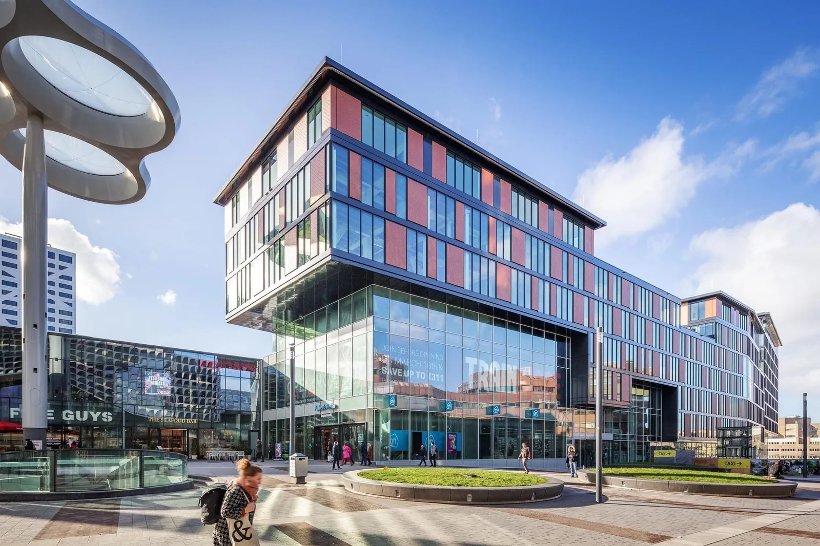 Creative Valley Utrecht CS, Gevel van het gebouw, Utrecht