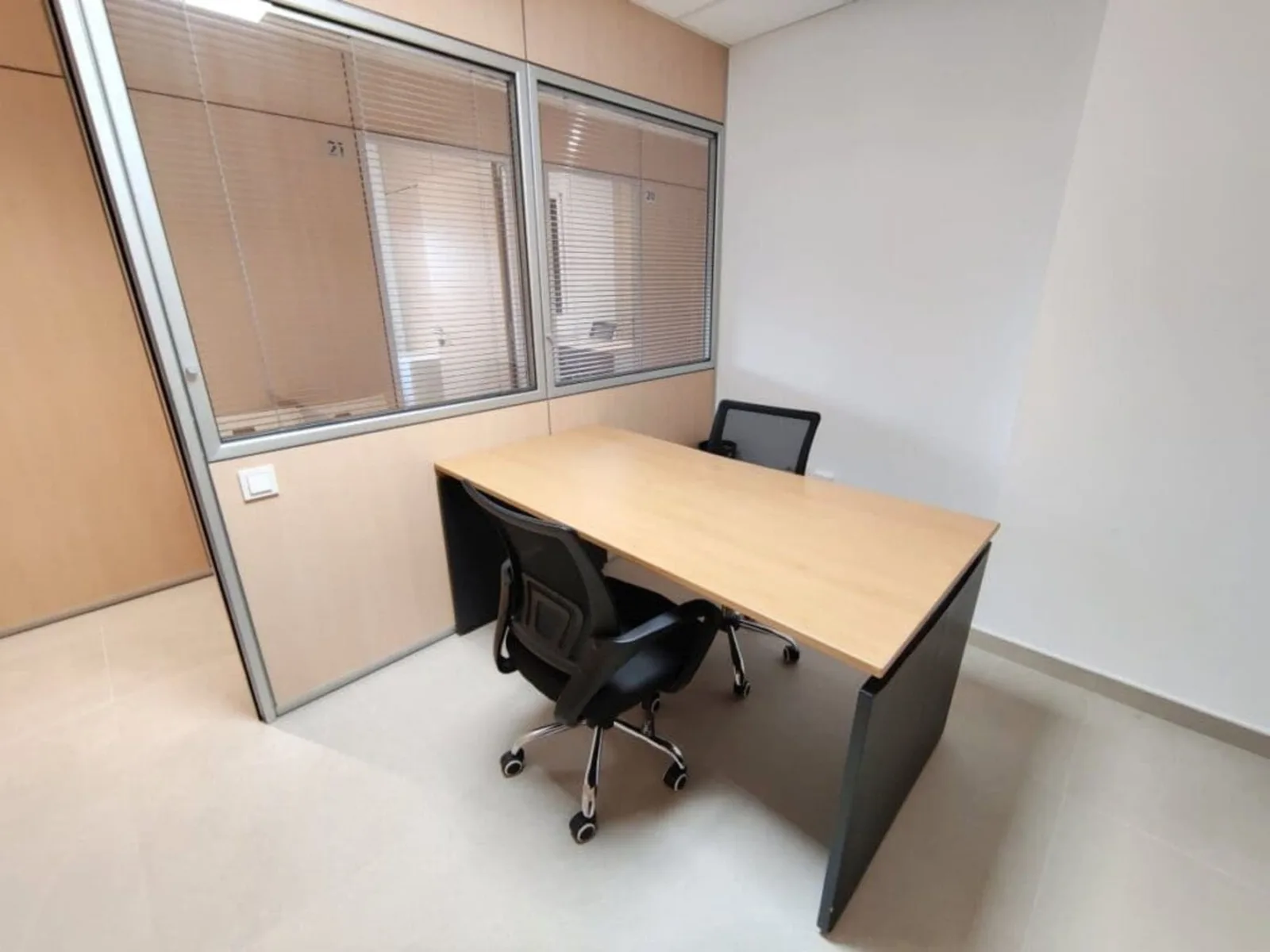 CREC Eixample Corsega, Private office, 2 desks, Barcelona