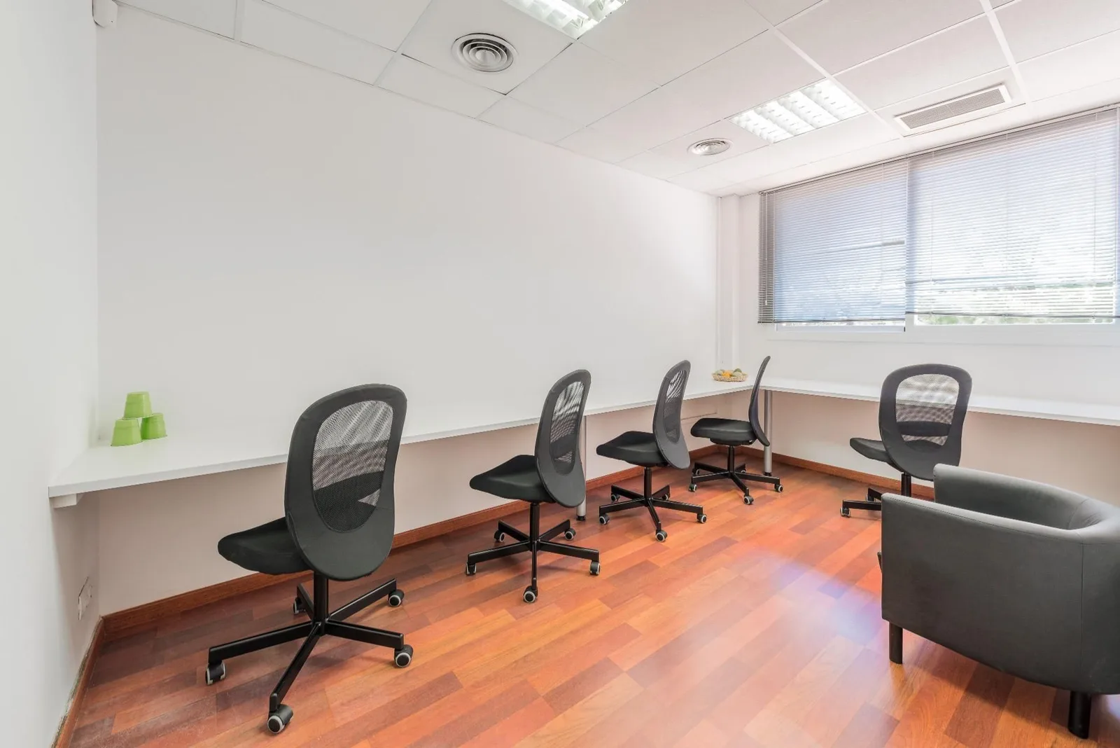 Creworking, Despacho privado con 5 puestos, Sitges