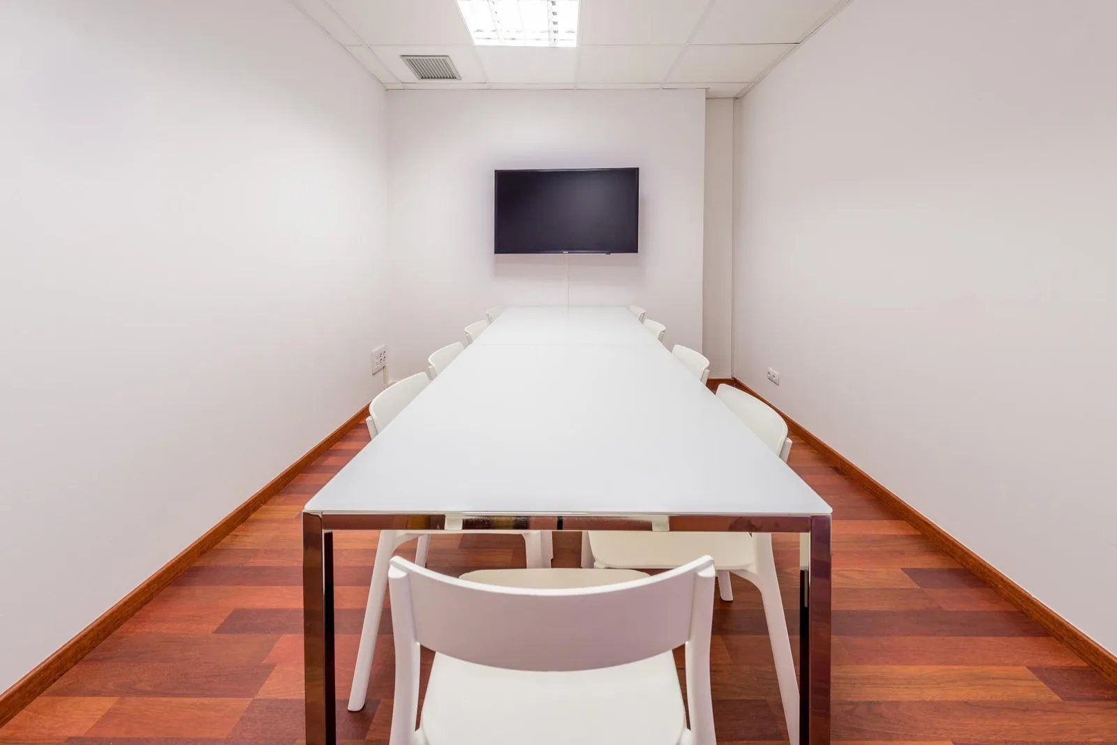 Creworking, Sala de reuniones para 12 personas, Sitges