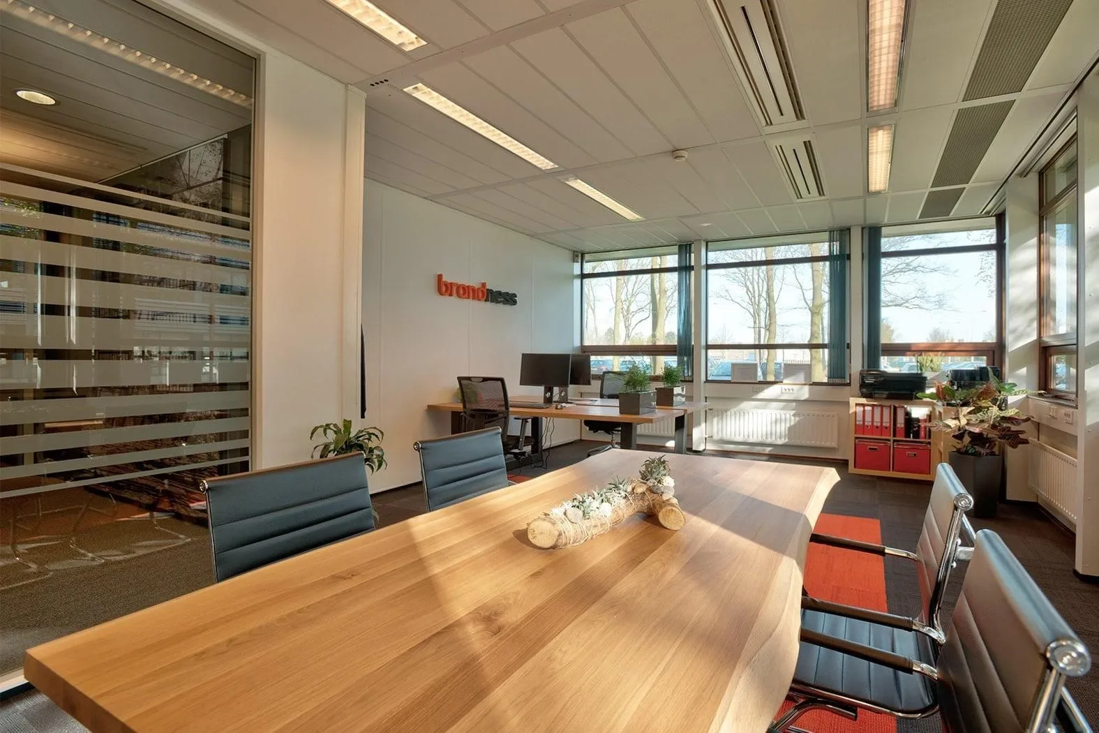 Crown Business Center Gilze-Rijen, Vergaderruimte voor 6 personen, Rijen