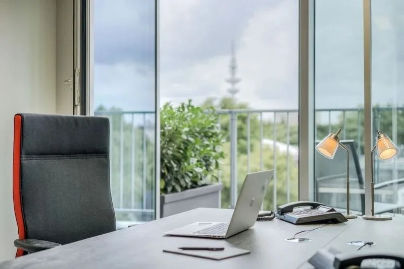 CS Business Center Mittelweg, Privatbüro mit 1 Arbeitsplatz, Hamburg