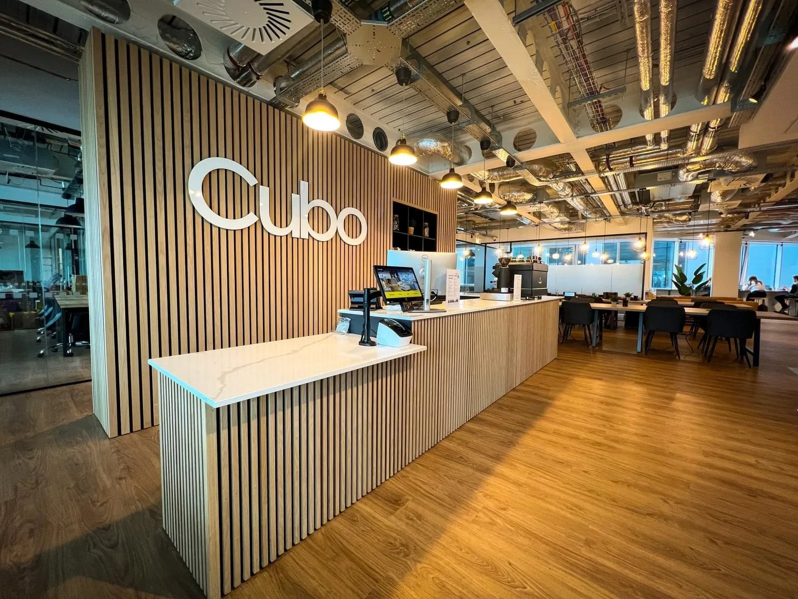 Cubo Edinburgh, Reception, Edinburgh