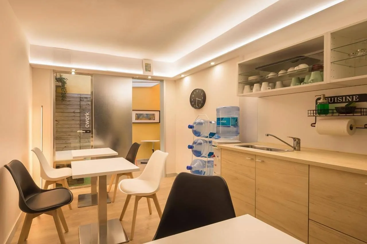 Cwork Gràcia, Cuisine, Barcelone