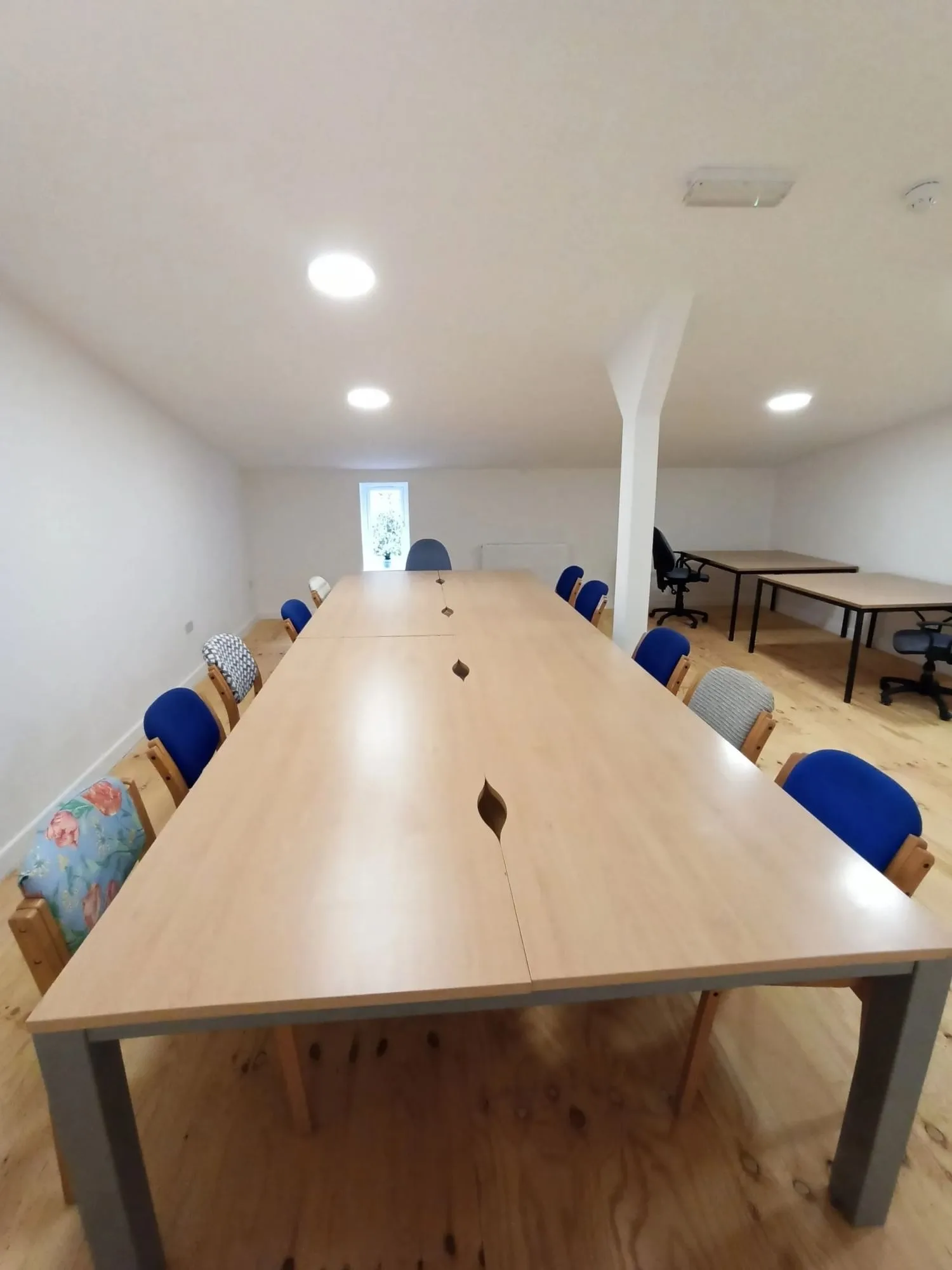 Y Cwt Cowbridge, Salle de réunion 12 personnes, Cowbridge