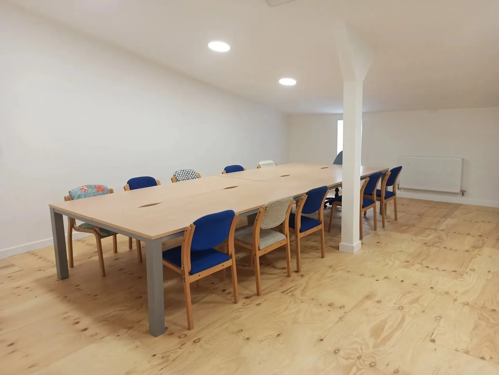 Y Cwt Cowbridge, Salle de réunion 12 personnes, Cowbridge