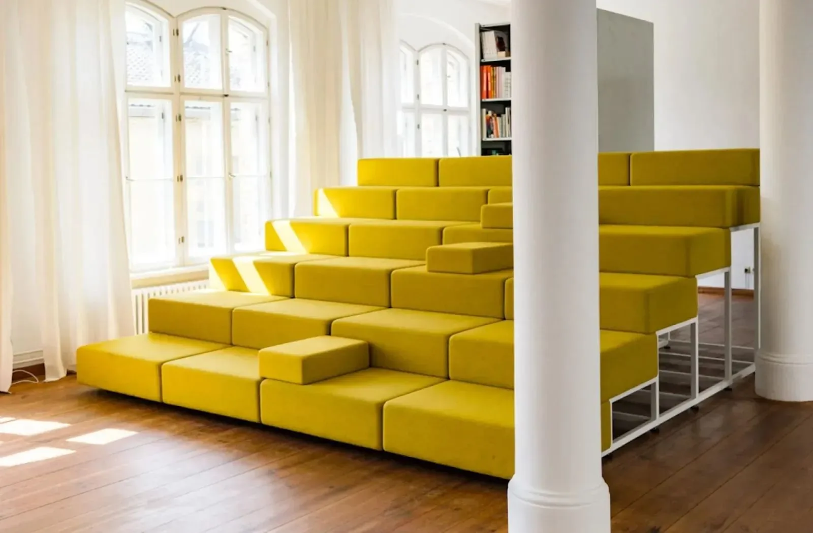 Denizen, Auditorium mit 15 Plätzen, Berlin