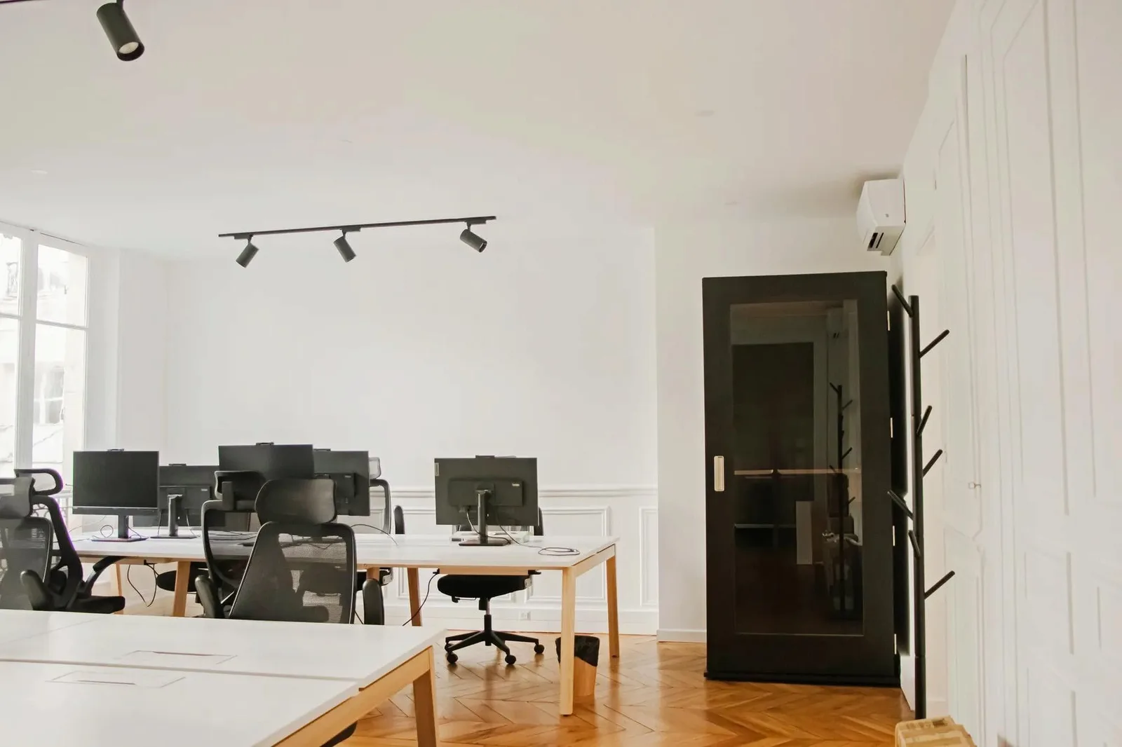 Deskapad 10 Châteaudun, Open-plan office, Paris 9e