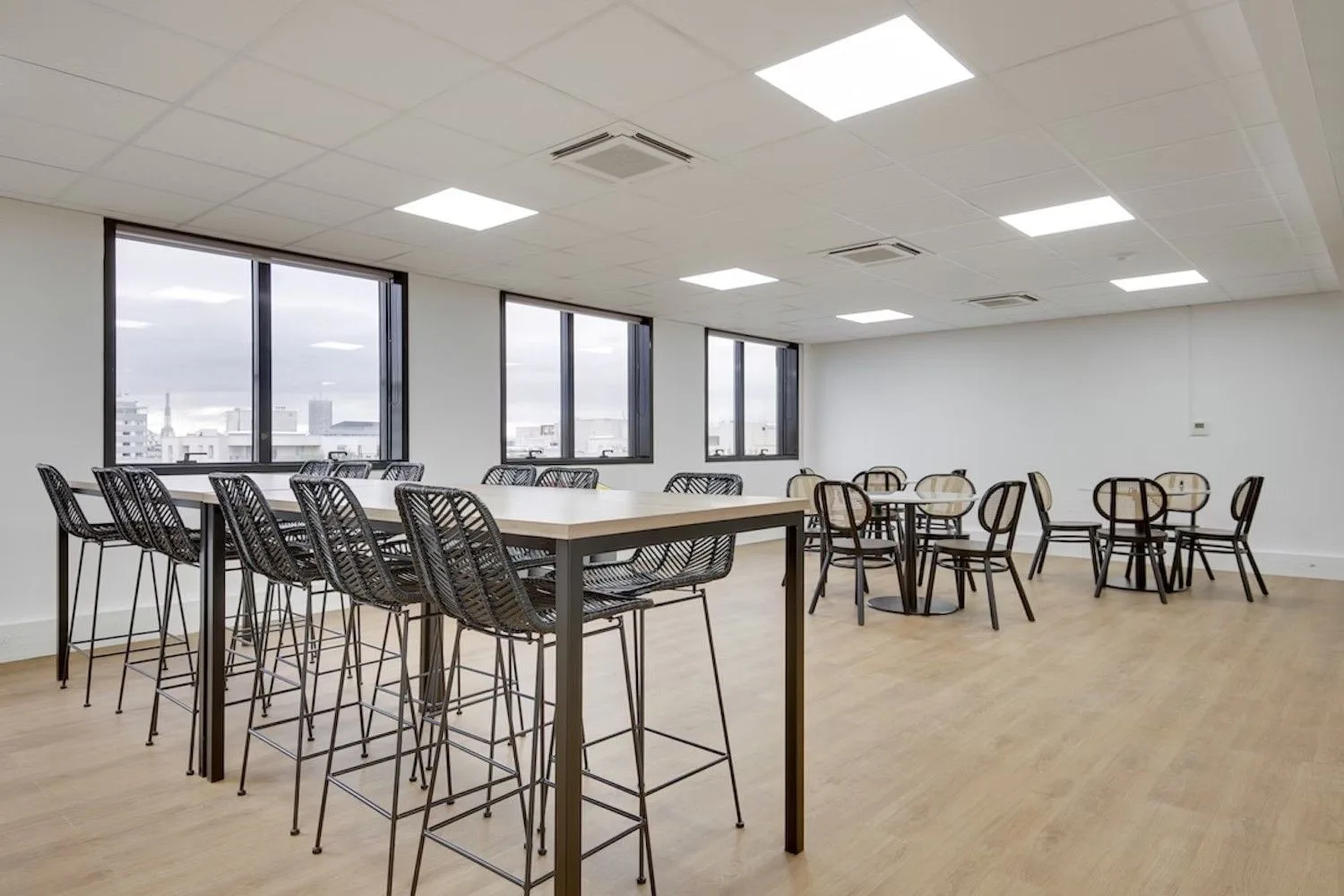 Deskeo Pont de Levallois, Cafeteria, Levallois-Perret