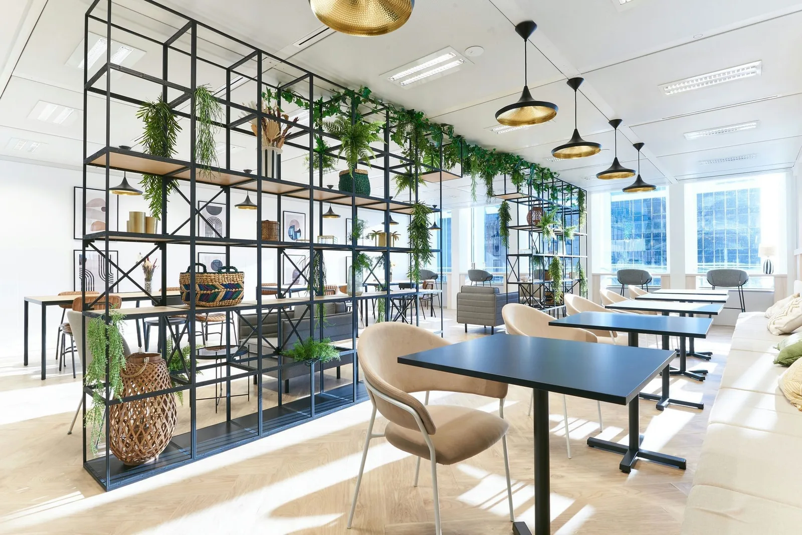 Deskeo Tour W, Coworking-Space, Puteaux