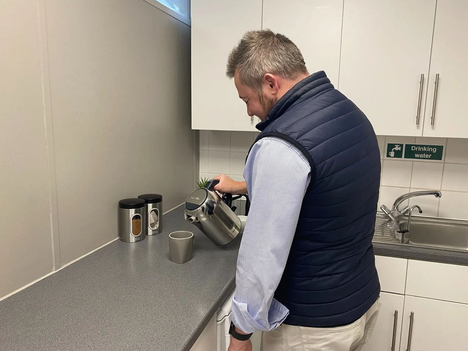 Devonshire House Flexible Workspace, Cuisine, Bromley
