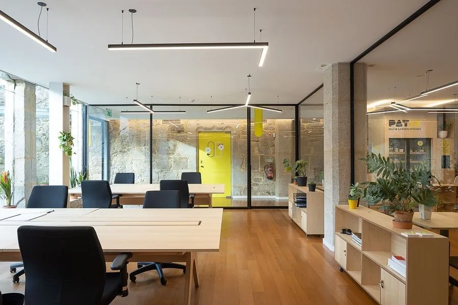 Dinamo10 Creative Hub, Open-plan office, Viana do Castelo