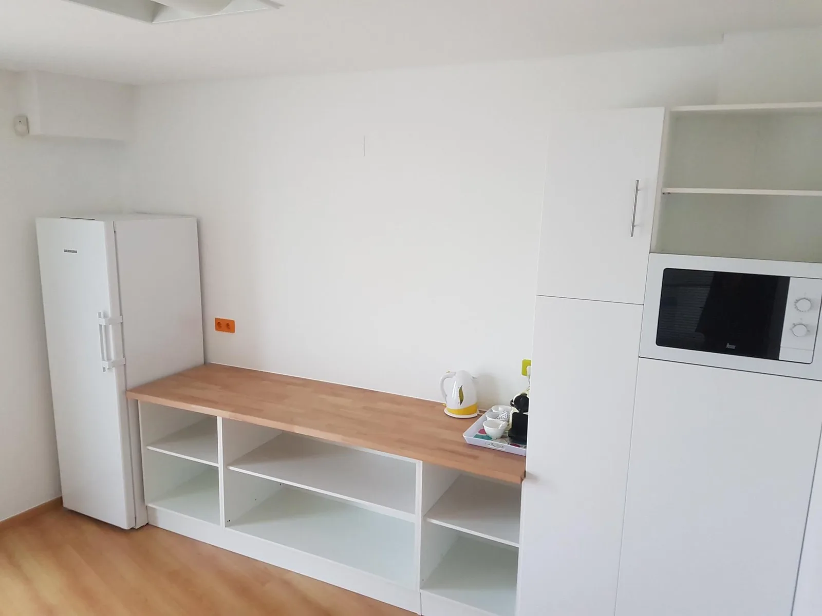 Duplex Office Center, Kitchen, Corroios