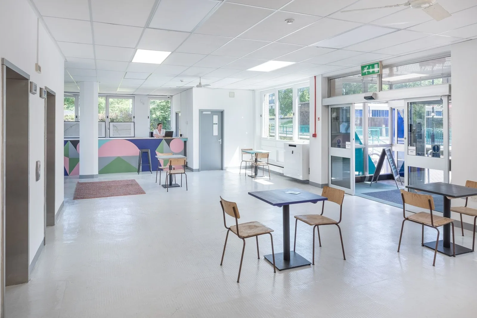 Easthampstead Works, Réception, Bracknell