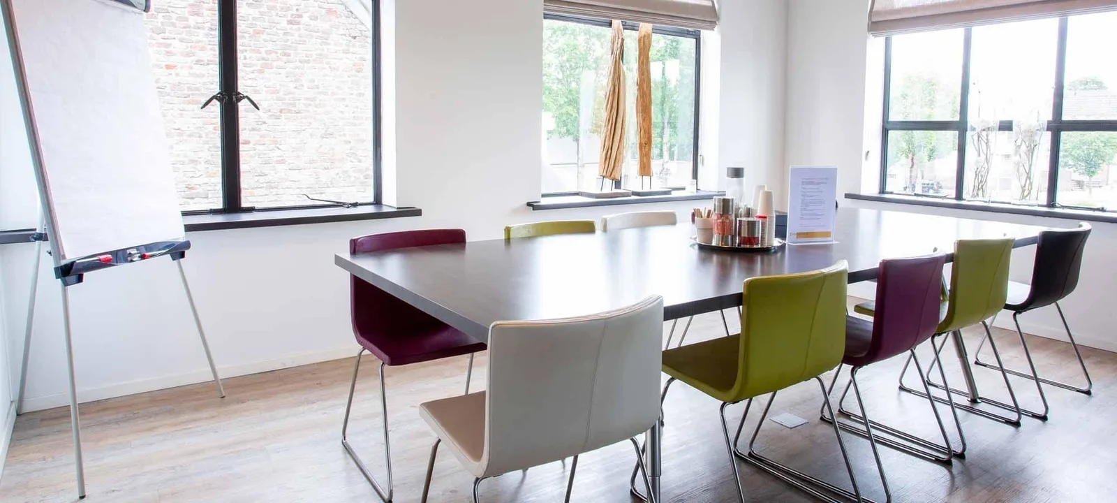 EasySpaces De Melkfabriek, Vergaderruimte voor 10 personen, Bergen op Zoom