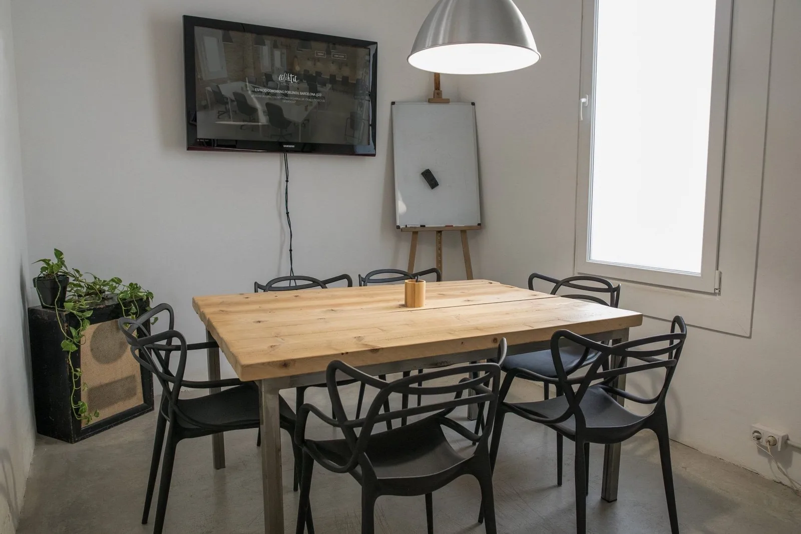 Eclektic Space, Sala de reuniones para 6 personas, Barcelona