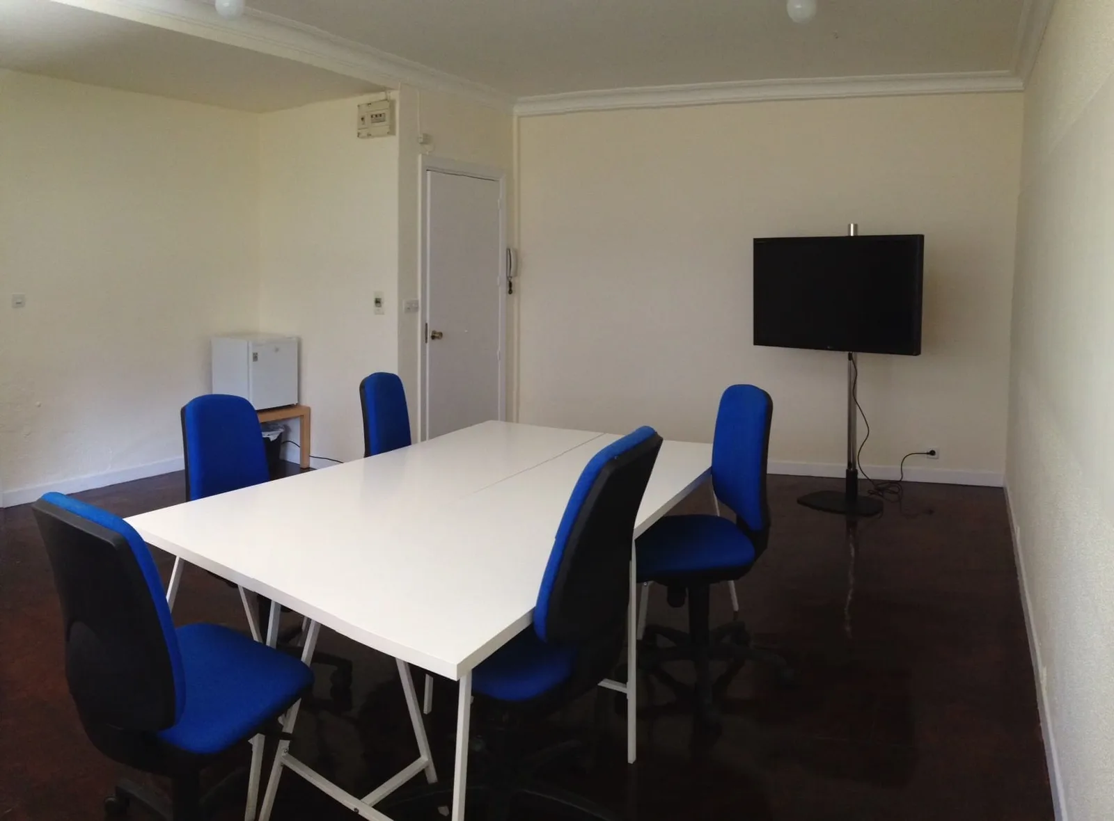 Ecoworking, Salle de réunion 5 personnes, Madrid