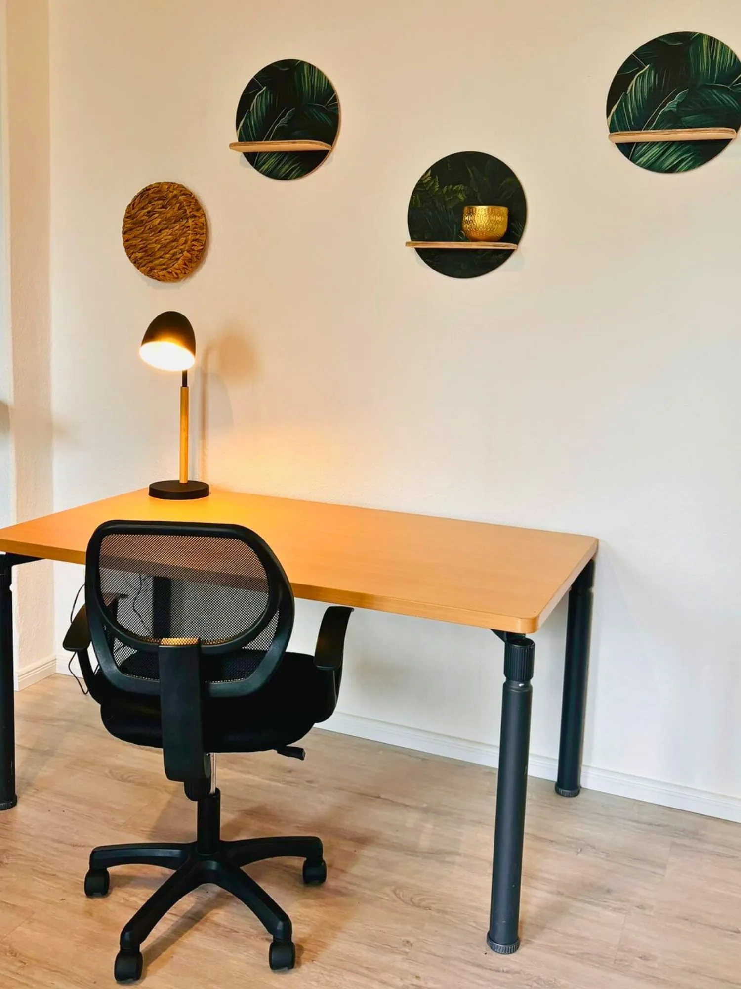 Elblicht Coworking, Privatbüro mit 1 Arbeitsplatz, Magdeburg
