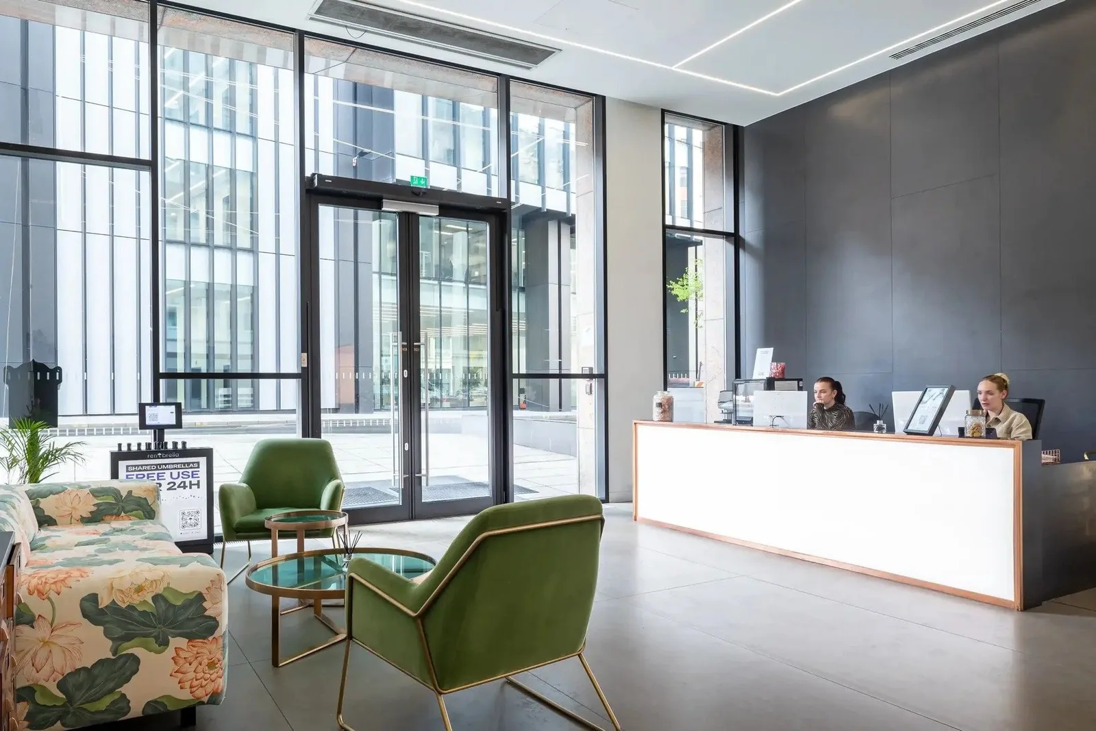 Elementa Workspace - 30 Dukes Place, Réception, Londres