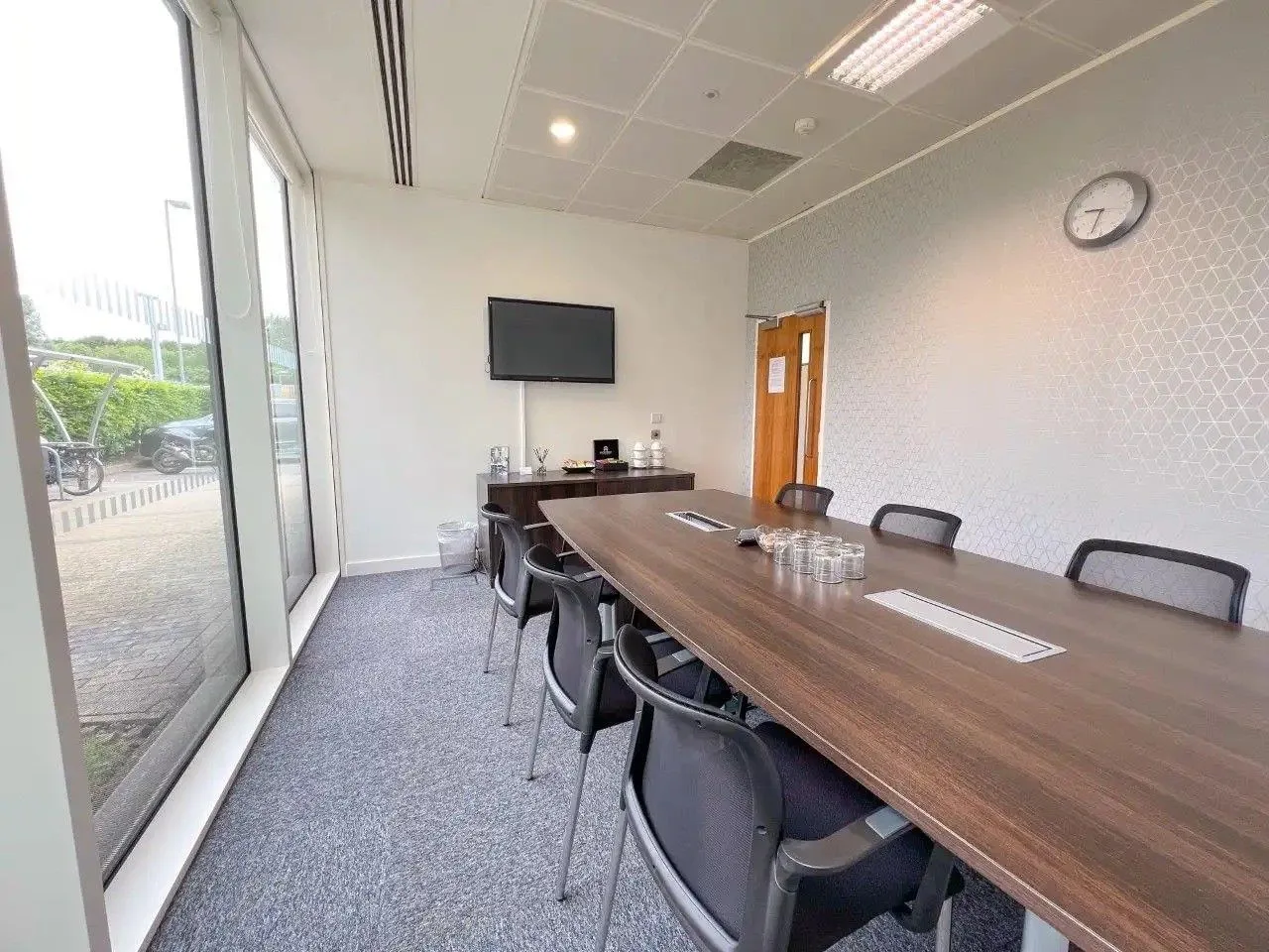 Elementa Workspace - 450 Brook Drive, Salle de réunion 8 personnes, Reading