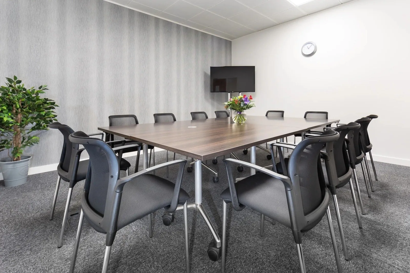 Elementa Workspace - 450 Brook Drive, Meeting room for 12 people, Reading