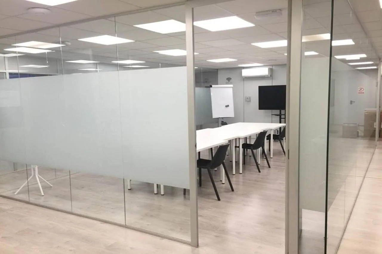Enclave Madrid, Meeting room for 8 people, Coslada
