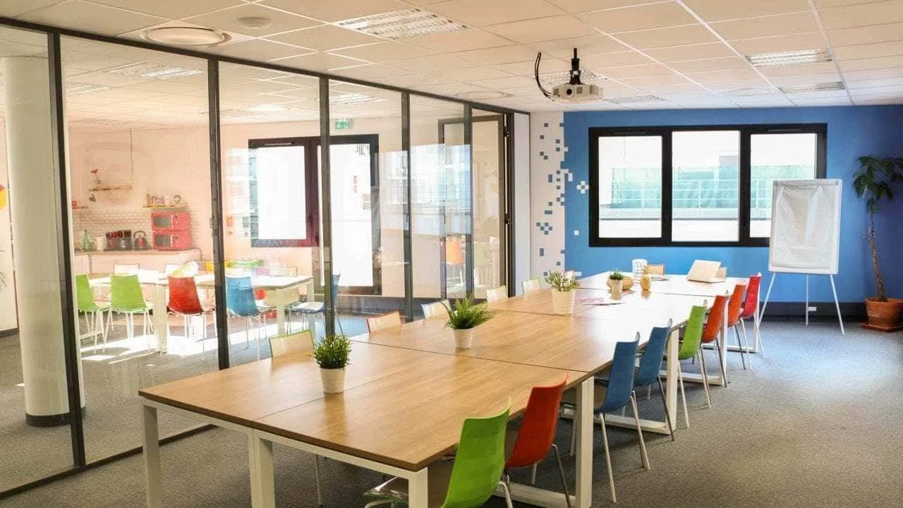 Entrepreneurial People, Meeting room for 14 people, Lyon 7e