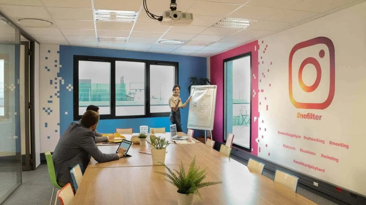 Entrepreneurial People, Meeting room for 8 people, Lyon 7e